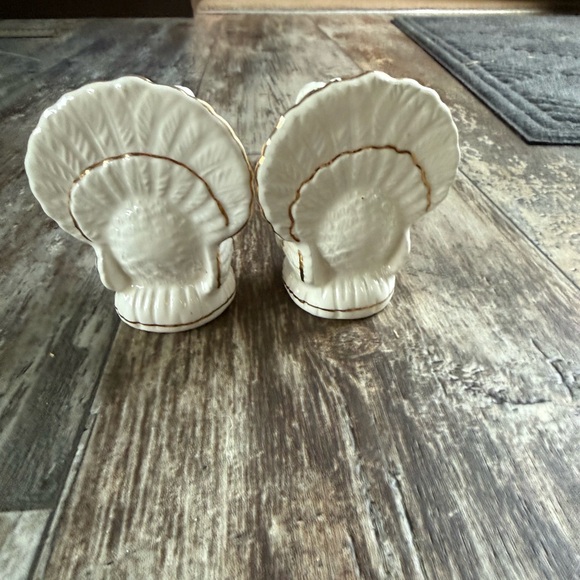 2 for $20 sale: 2 VINTAGE THANKSGIVING CERAMIC TURKEY CANDLE HOLDERS WHITE GOLD - Picture 3 of 5